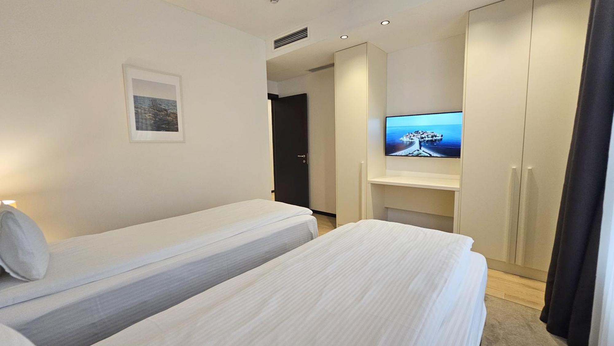 Maresia Boutique Suites ブドヴァ エクステリア 写真