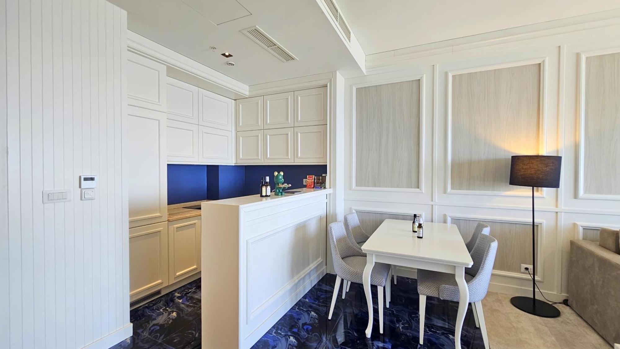Maresia Boutique Suites ブドヴァ エクステリア 写真